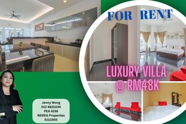 Taman Bukit Mewah Kajang Selangor Luxurious Fully-Furnished Villa For Rent