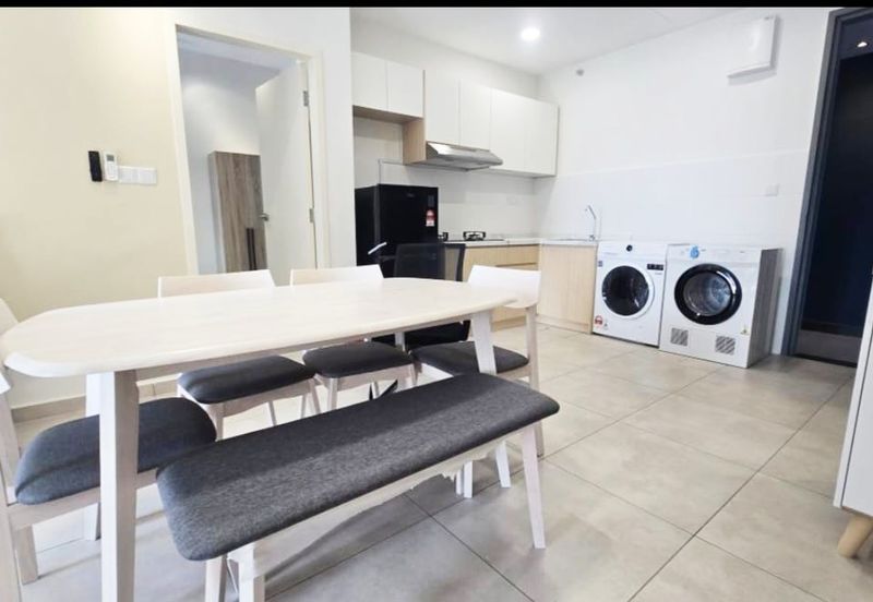 Meta Residence @ Meta City