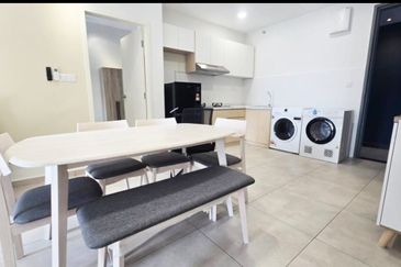 Meta Residence @ Meta City