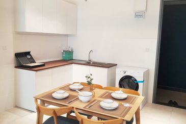 Meta Residence @ Meta City