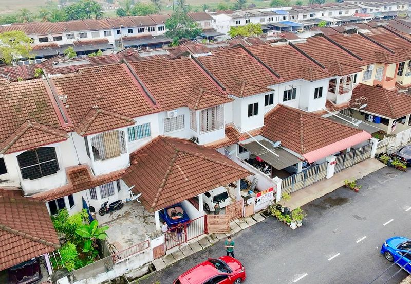 C51. Taman Damai 2 Jalan Haji Yaakob Kapar Klang Double Storey MURAH2 + BELOW MV
