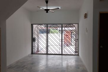 Jalan Taman Kinrara 2/1C