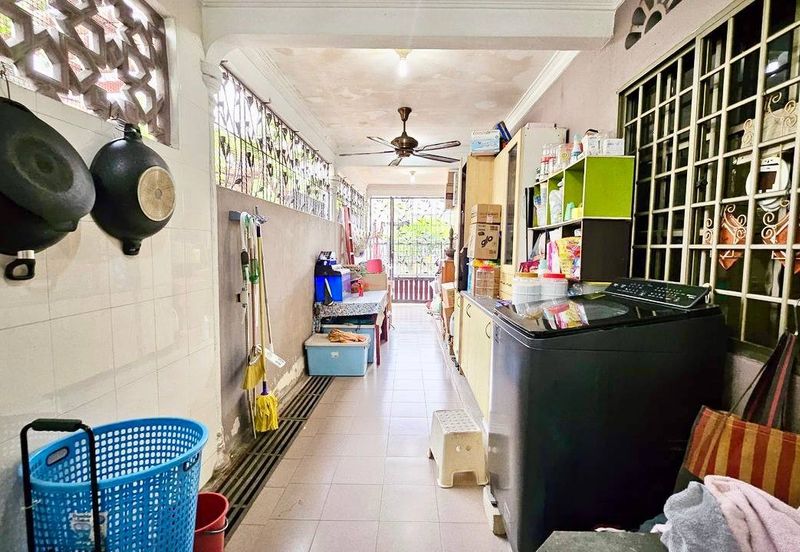 Taman Setia Jaya, Banting