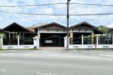 Taman Setia Jaya, Banting