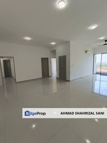[Partially Furnished] New Unit in Legendview Condo Rawang, Selangor, Rawang