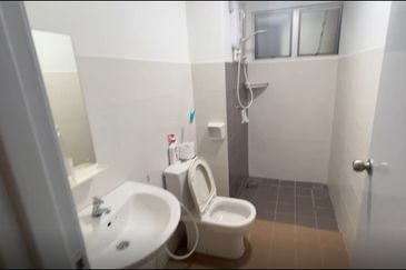 Penaga @ Taman Raintree