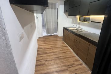 Taman Pinggiran Batu Caves