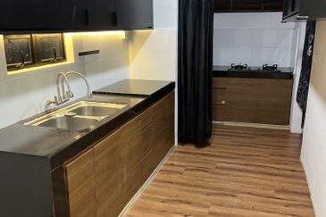 Taman Pinggiran Batu Caves