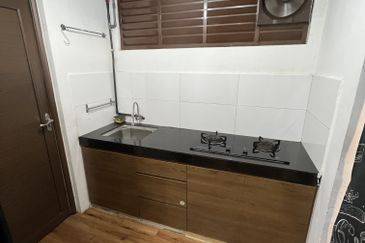 Taman Pinggiran Batu Caves