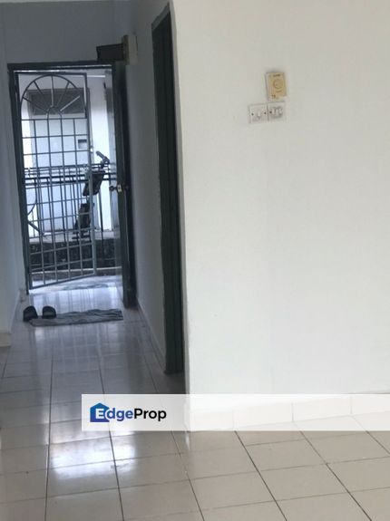 [Unfurnished] Flat Gugusan Dedap 4 Kota Damansara tingkat 4, Selangor, Kota Damansara