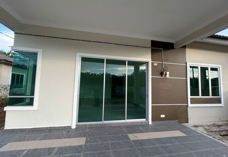 Single Storey Semi D Near to Bandar Muar Below Market