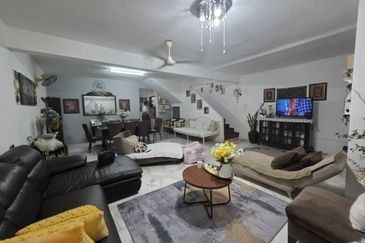 Taman Saujana Puchong