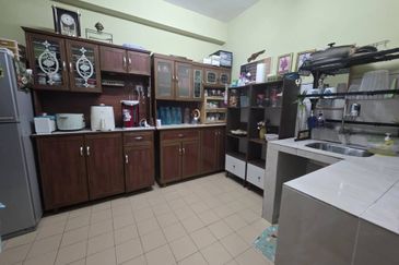 Taman Saujana Puchong