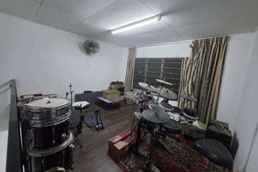 Taman Saujana Puchong