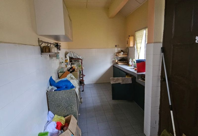 Teluki, Bukit Sentosa