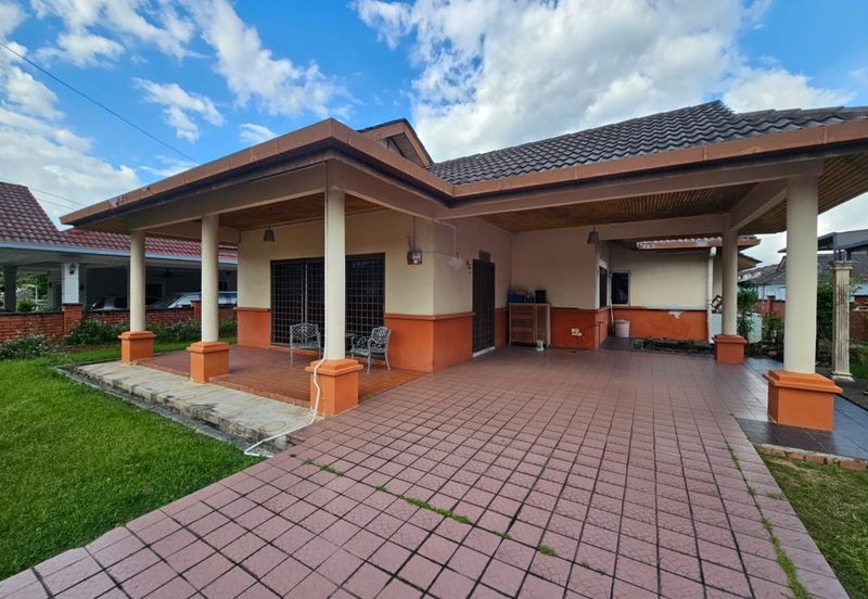 Teluki, Bukit Sentosa