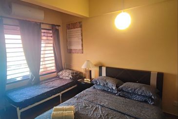 Paradise Lagoon Apartment