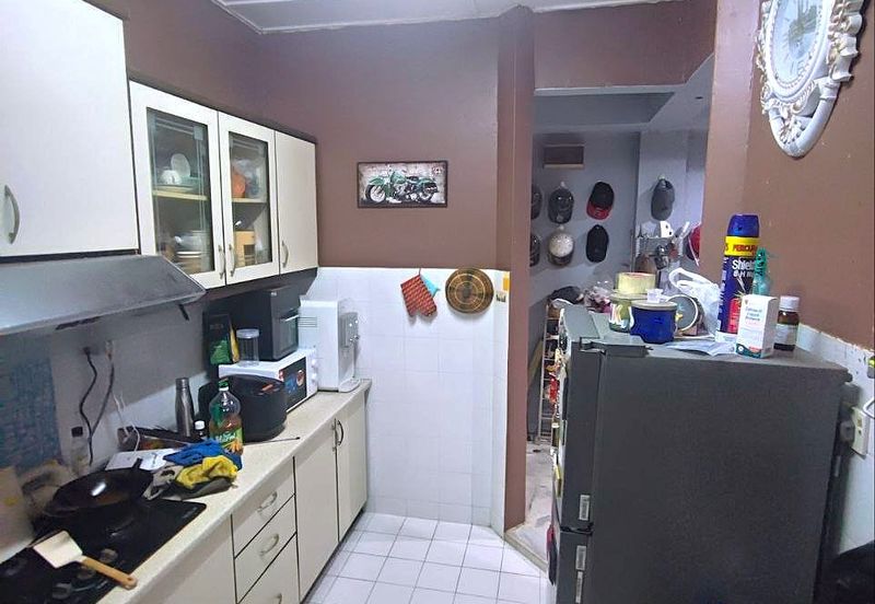 Menara Jade (Jade Tower), Taman Bukit Indah