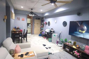 Menara Jade (Jade Tower), Taman Bukit Indah