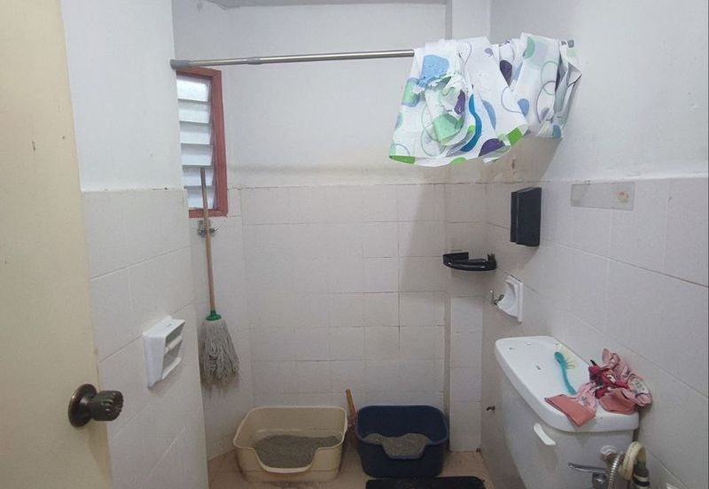 Menara Jade (Jade Tower), Taman Bukit Indah