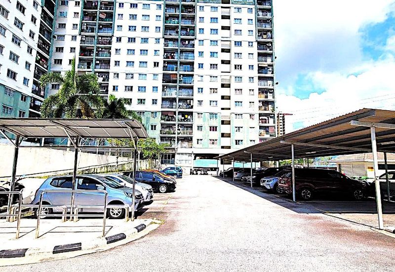 Angsana Apartment @ Taman Raintree