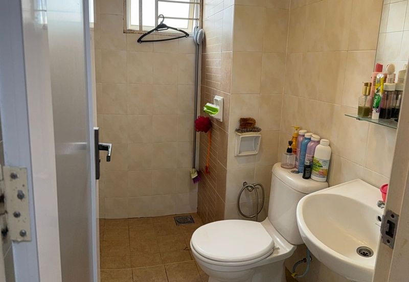 Puteri Bayu Apartment