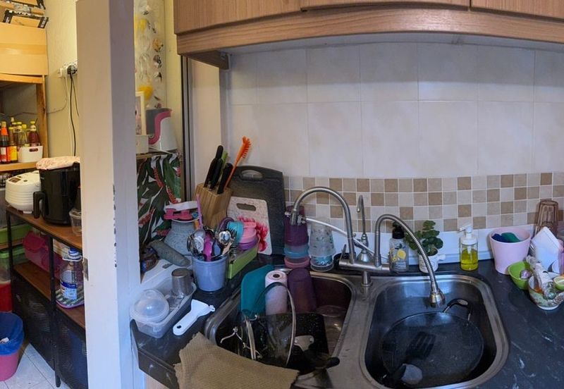 Puteri Bayu Apartment