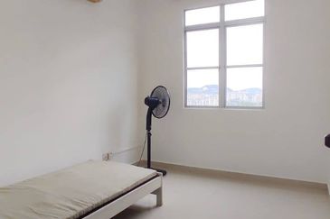 Pangsapuri Kristal (Crystal Tower), Taman Bukit Indah