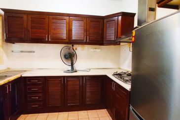 Pangsapuri Kristal (Crystal Tower), Taman Bukit Indah