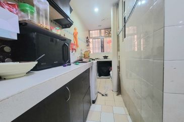 Sri Gotong Apartment