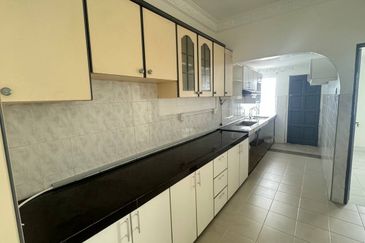 Taman Pinggiran Batu Caves