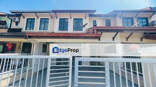 [FULLY RENOVATED] Double Storey Taman Ampang Saujana Ampang Selangor, Selangor, Ampang