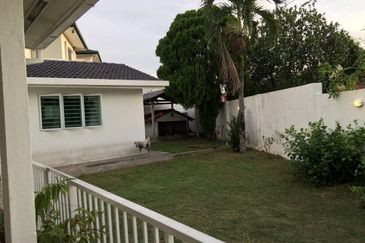 Jalan Persiaran Desa Ampang 2 