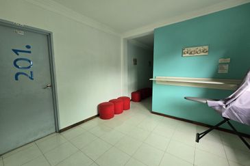 Klebang Besar, Melaka City | 3 Storey Budget Hotel - For Sale