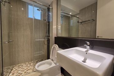 The Shore Hotel & Residences