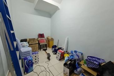 2 Storey Terrace (Superlink) Taman Tanjung Minyak Perdana