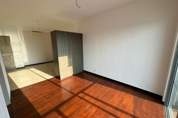 Silverscape Luxury Residences