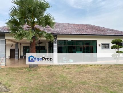🏡 Melaka Perdana Resort Home, Ayer Keroh- Bungalow with Massive Land, Melaka, Melaka Tengah