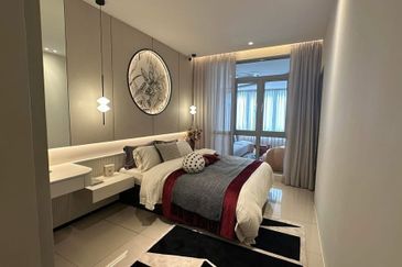 🌟 𝐂𝐀𝐌𝐄𝐑𝐎𝐍 𝐇𝐈𝐆𝐇𝐋𝐀𝐍𝐃 | 𝐂𝐄𝐍𝐓𝐑𝐔𝐌 𝐈𝐑𝐈𝐒 – 𝐓𝐇𝐄 𝐎𝐍𝐋𝐘 𝐒𝐄𝐑𝐕𝐈𝐂𝐄𝐃 𝐑𝐄𝐒𝐈𝐃𝐄𝐍𝐂𝐄