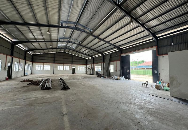 Kawasan Perindustrian Alor Gajah - Warehouse Factory for Rent