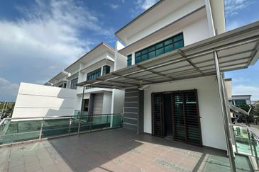 THE OZANA RESIDENCES