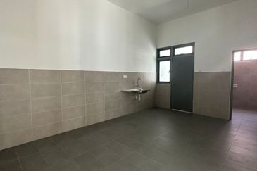 🏡 Taman Bertam Heights, Melaka | Double Storey Terrace Endlot for Sale 🏡