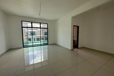 🏡 Taman Bertam Heights, Melaka | Double Storey Terrace Endlot for Sale 🏡