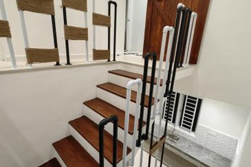 Ujong Pasir , Melaka | Single Storey Terrace House for Sale