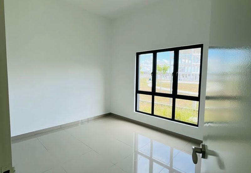 TAMAN VISTA BELIMBING