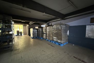 🚛 Alor Gajah Industrial Factory/Warehouse for Rent – 39,807 sqft Built-Up | 1000A Power | RM50K