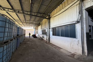 🚛 Alor Gajah Industrial Factory/Warehouse for Rent – 39,807 sqft Built-Up | 1000A Power | RM50K