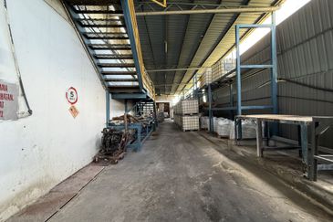 🚛 Alor Gajah Industrial Factory/Warehouse for Rent – 39,807 sqft Built-Up | 1000A Power | RM50K