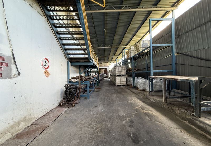 🚛 Alor Gajah Industrial Factory/Warehouse for Rent – 39,807 sqft Built-Up | 1000A Power | RM50K