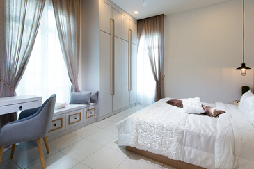 Taman Anjung Gapam – 1.5 Storey Corner Bungalow | Showhouse Unit | Fully Furnished | 5R3B | RM800K (Nego)